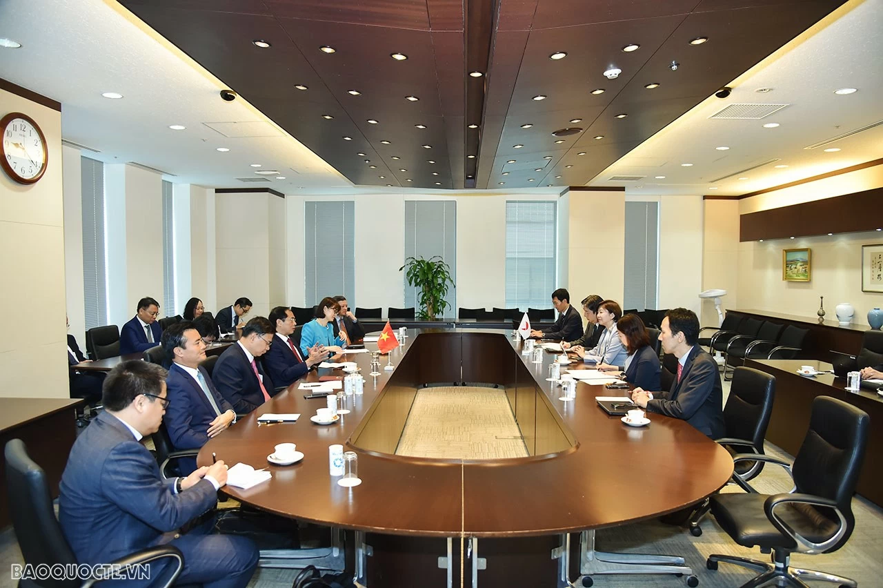FM Bui Thanh Son meets with Vice President of Japanese House of Councillors, JICA FM Bui Thanh Son meets with Vice President of Japanese House of Councillors, JICA