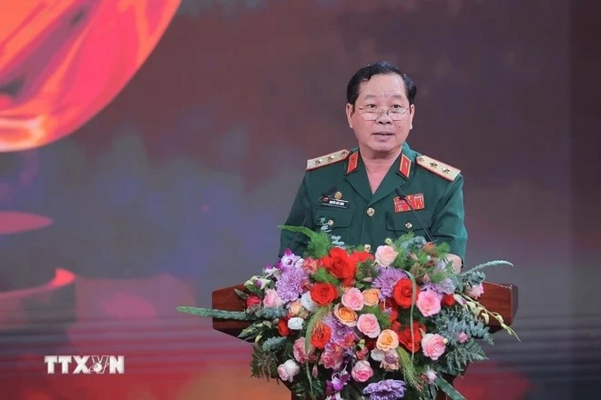 "Lighting up the Future" for dioxin victims: Art and Exchange programme "Lighting up the Future" for dioxin victims: Art and Exchange programme