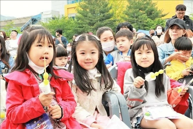 RoK holds Summer Camp for Korean-Vietnamese multicultural families’ children RoK Ministry holds Summer Camp for Korean-Vietnamese multicultural families’ children