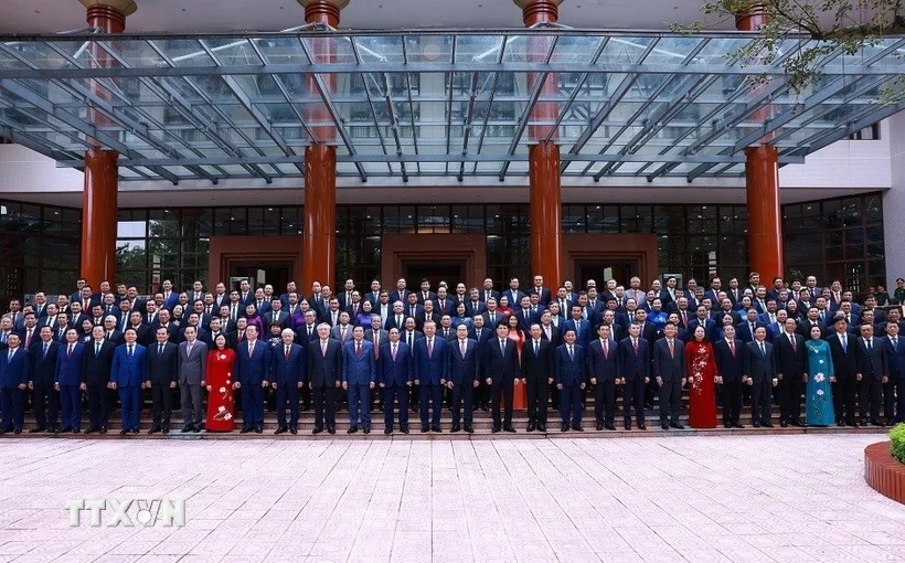 Party Central Committee discusses personnel affairs: Election of new members for leadership positions Party Central Committee discusses personnel affairs: Election of new members for leadership positions