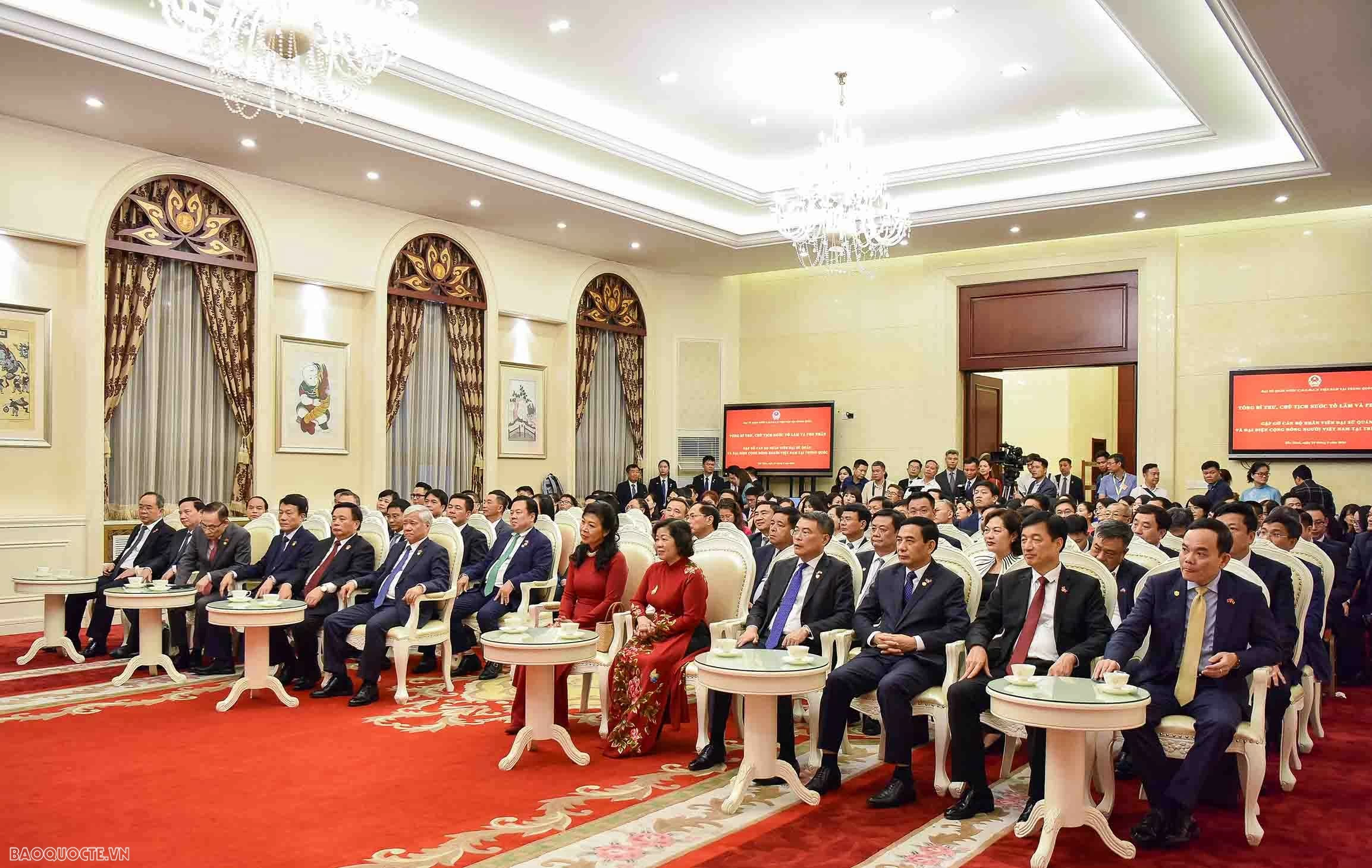 General Secretary, President To Lam visits Vietnamese Embassy, meets with overseas Vietnamese in Beijing General Secretary, President To Lam visits Vietnamese Embassy, meets with overseas Vietnamese in Beijing