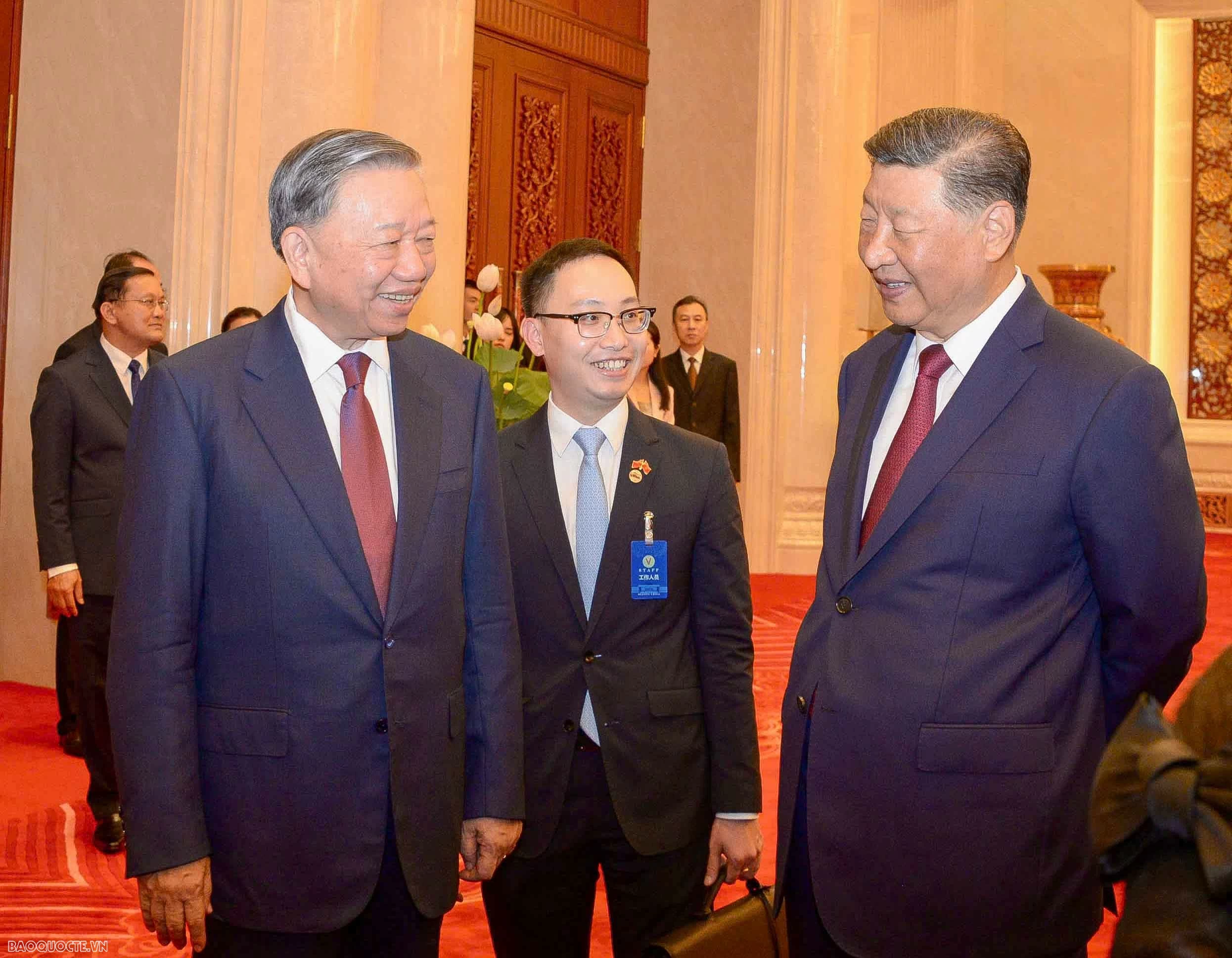 Vietnam, China top leaders hold talks in Beijing Vietnam, China top leaders hold talks in Beijing