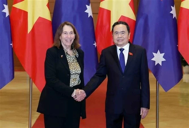 NA Chairman Tran Thanh Man, Australia Senate President Sue Lines hold talks in Hanoi NA Chairman Tran Thanh Man, Australia Senate President Sue Lines hold talks in Hanoi