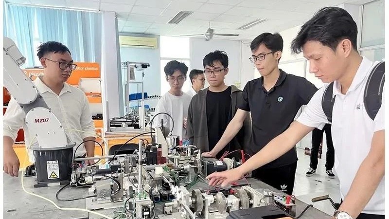 Vietnam integrates into global semiconductor supply chain
