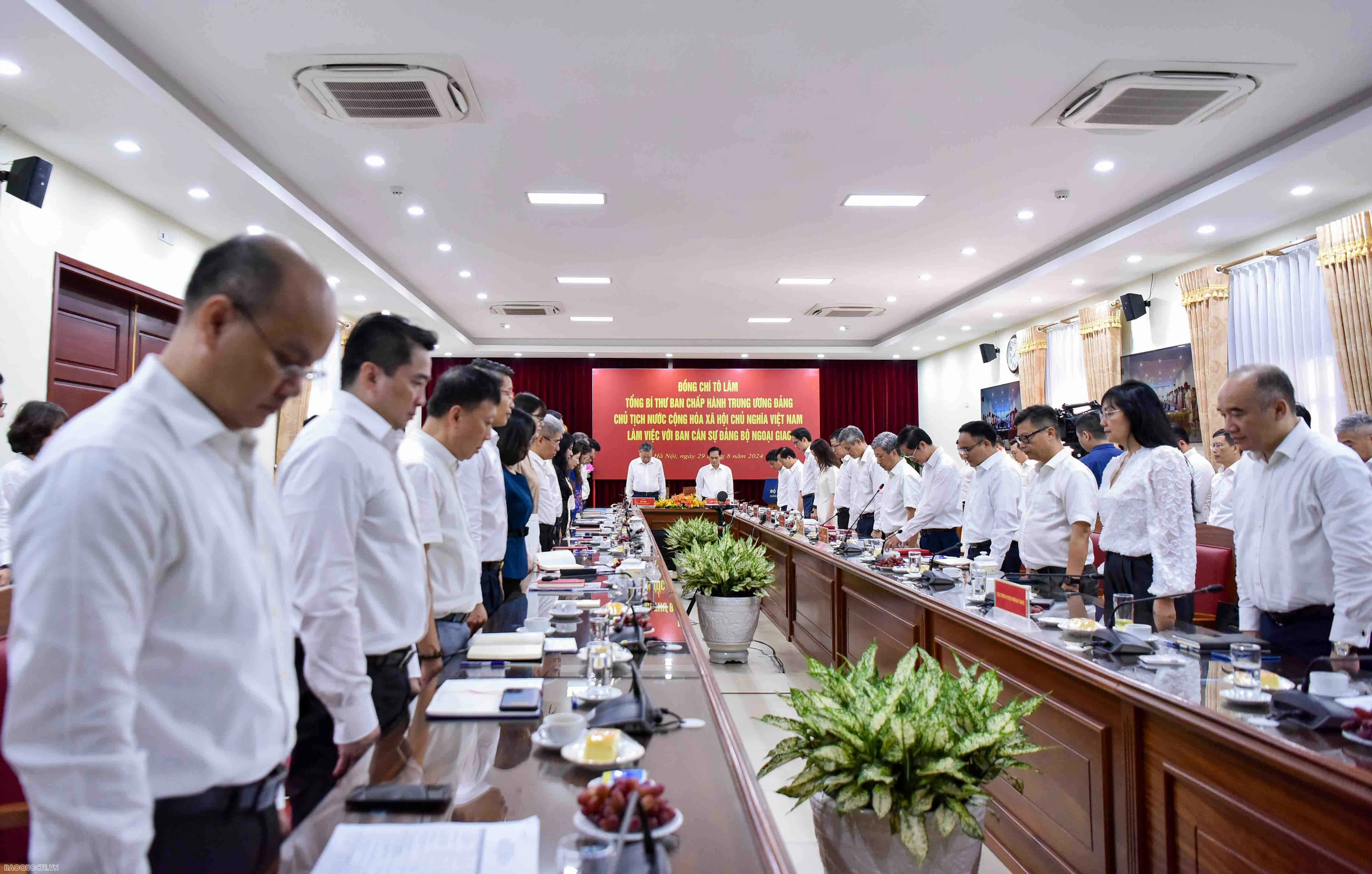 General Secretary, President To Lam works with MOFA Party Committee General Secretary, President To Lam works with MOFA Party Committee