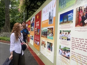 Exhibition highlights value of President Ho Chi Minh's testament Exhibition highlights value of President Ho Chi Minh's testament