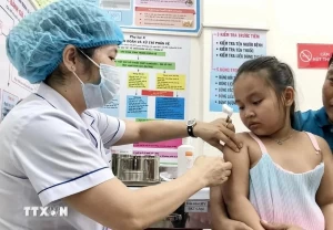 Nearly 17,000 HCM City children get measles vaccination Nearly 17,000 HCM City children get measles vaccination