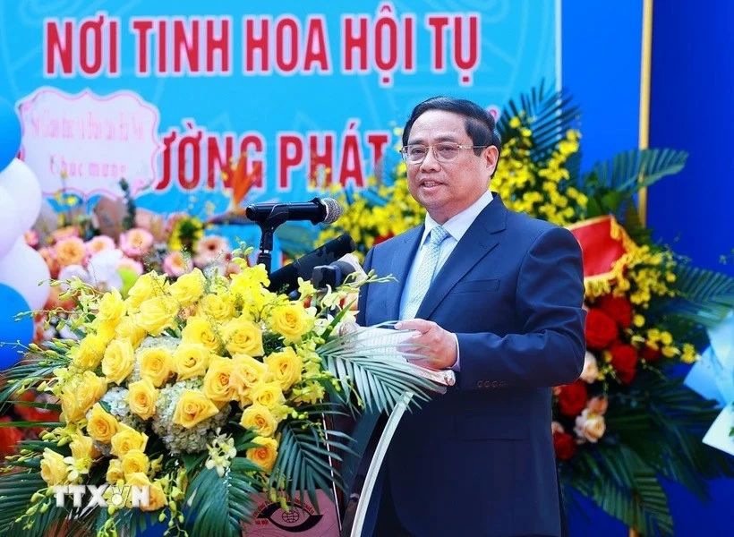 PM Pham Minh Chinh attends opening ceremony of new academic year at Nguyen Dinh Chieu secondary school PM Pham Minh Chinh attends opening ceremony of new academic year at Nguyen Dinh Chieu secondary school