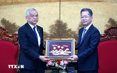 Da Nang, Lao localities boost cooperation Da Nang, Lao localities boost cooperation