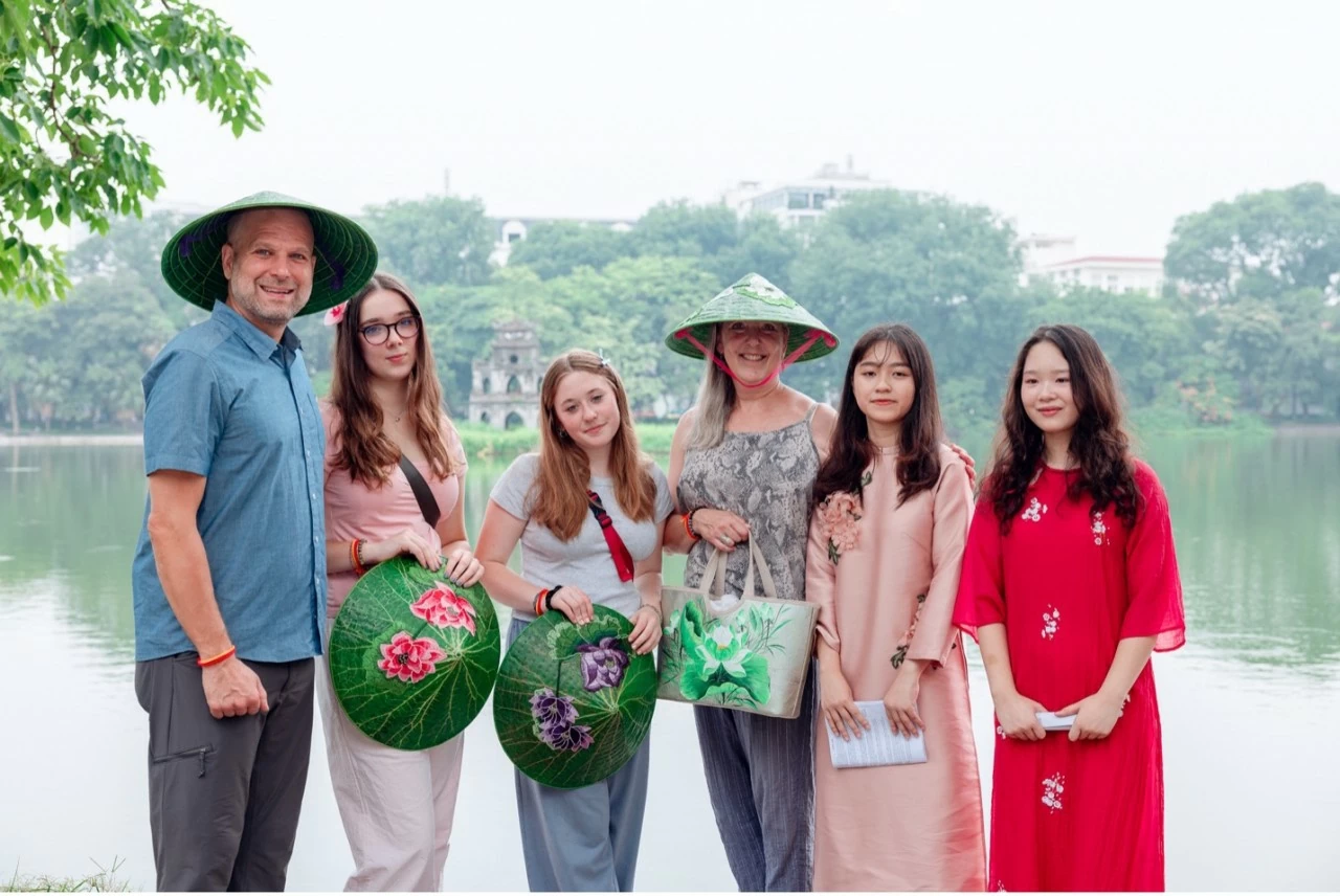 Universities support community learning: A pathway to lifelong learning for all Universities support community learning: A pathway to lifelong learning for all