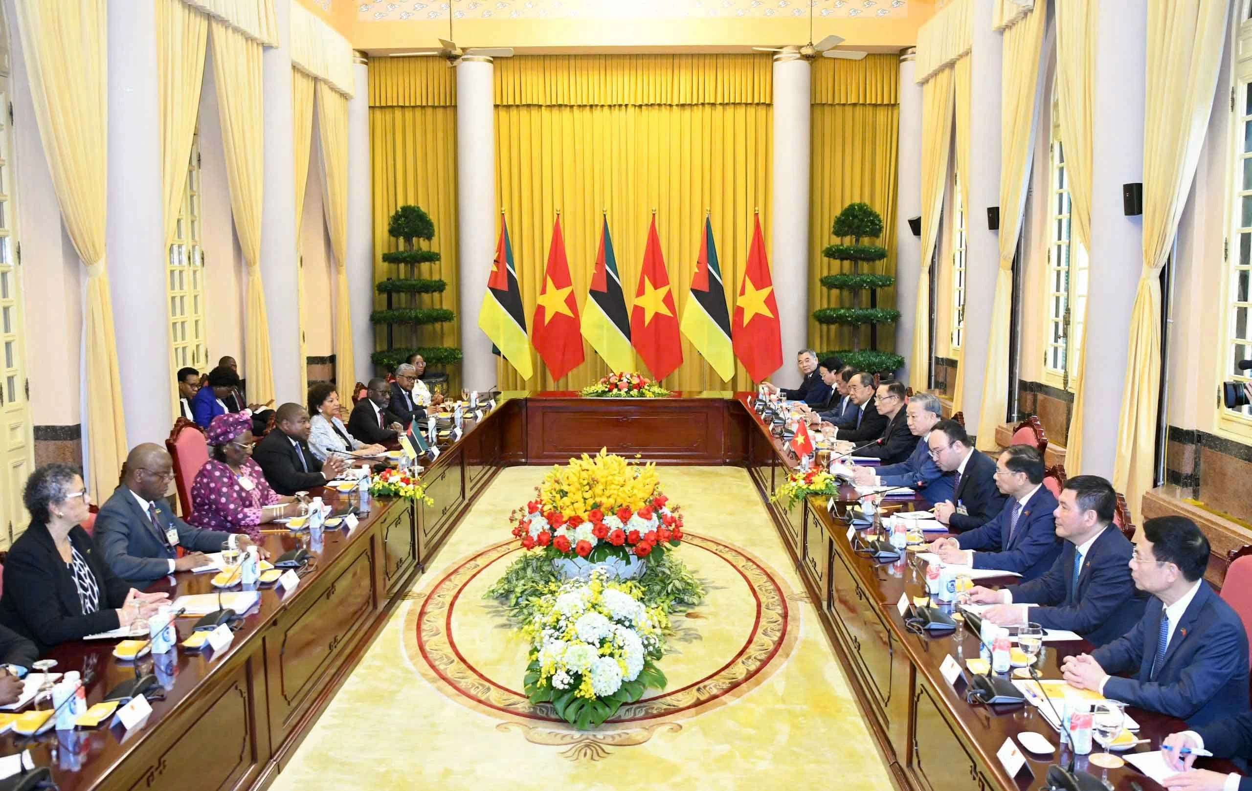 General Secretary, President To Lam, Mozambican President Filipe Jacinto Nyusi hold talks to foster ties General Secretary, President To Lam, Mozambican President Filipe Jacinto Nyusi hold talks to foster ties