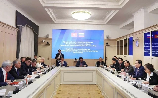 Vietnam - Russia top legislators hold talks enhancing parliamentary ties Vietnam - Russia top legislators hold talks enhancing parliamentary ties