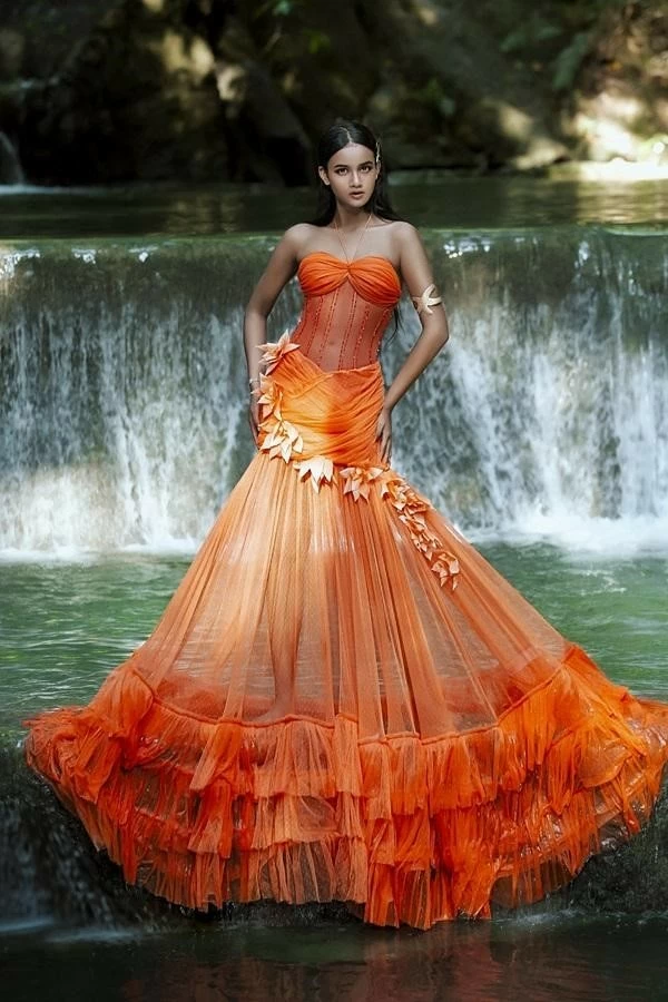 Laisha D.A.M’s Stunning Visuals in Designer Trinh Chau’s Creations. (Photo: Ha Hien) Laisha D.A.M’s Stunning Visuals in Designer Trinh Chau’s Creations. (Photo: Ha Hien)
