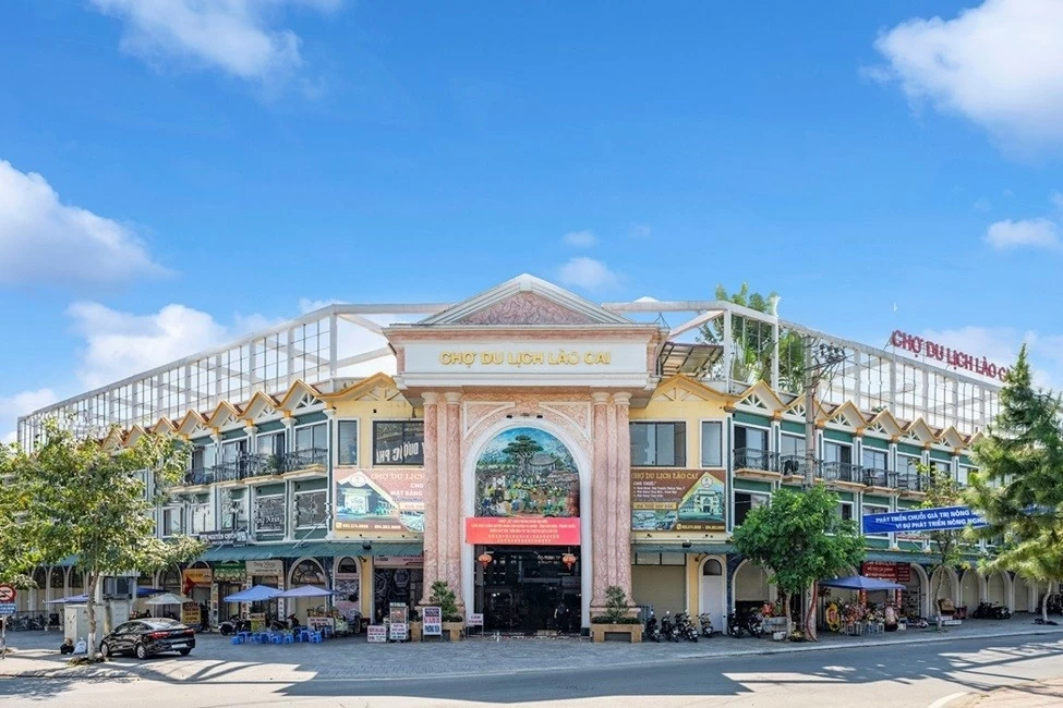 Lao Cai international tourism market: The attraction of the largest Vietnam-China border market in Vietnam Lao Cai international tourism market: The attraction of the largest Vietnam-China border market in Vietnam