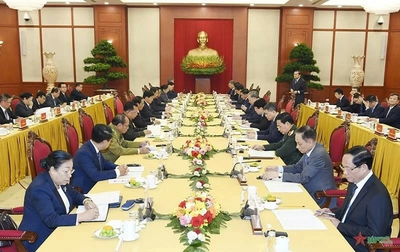 Vietnam, Laos General Secretaries co-chair high-level Party meeting in Hanoi Vietnam, Laos General Secretaries co-chair high-level Party meeting in Hanoi