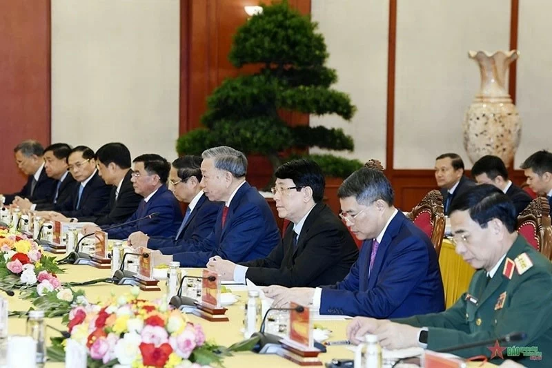 Vietnam, Laos General Secretaries co-chair high-level Party meeting in Hanoi Vietnam, Laos General Secretaries co-chair high-level Party meeting in Hanoi