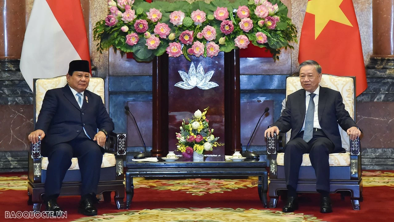 Top leader of Vietnam receives President-elect of Indonesia Top leader of Vietnam receives President-elect of Indonesia