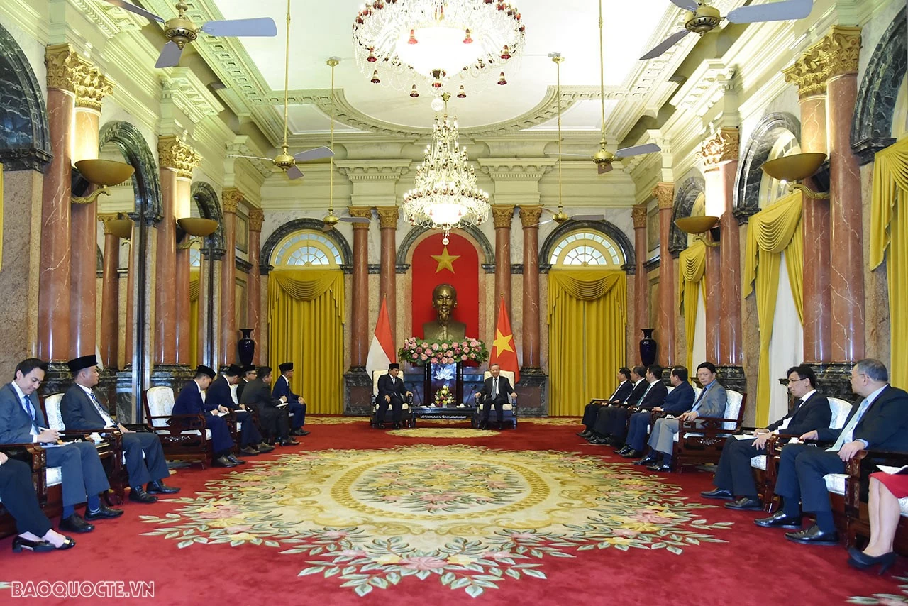 Top leader of Vietnam receives President-elect of Indonesia Top leader of Vietnam receives President-elect of Indonesia