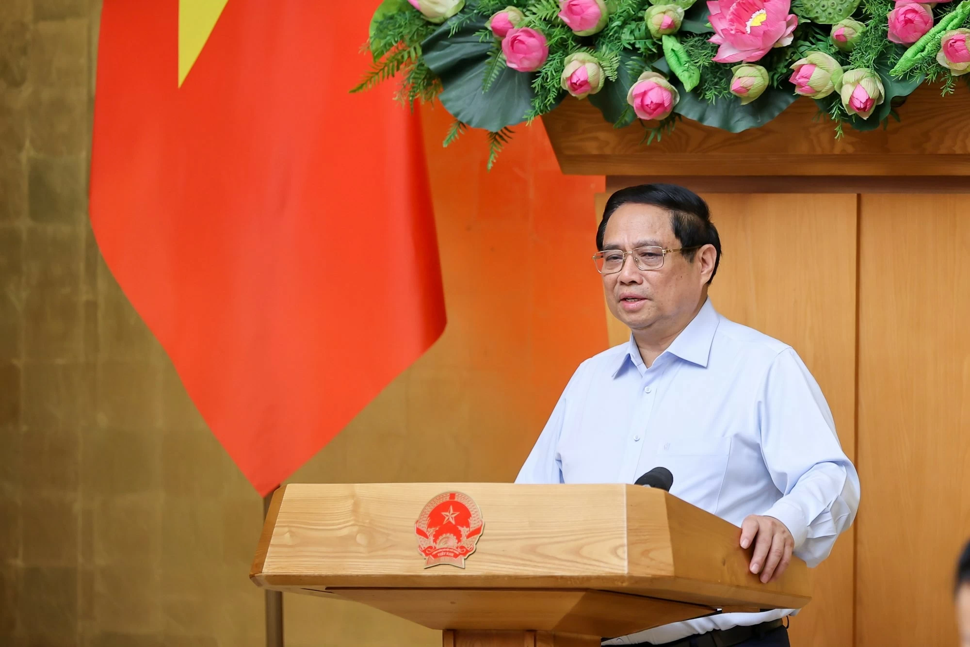 Prime Minister Pham Minh Chinh chairs Government's monthly law-making session (Photo: VNA) Prime Minister Pham Minh Chinh chairs Government's monthly law-making session (Photo: VNA)