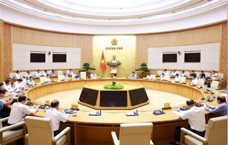 PM chairs meeting on East Sea and island affairs PM chairs meeting on East Sea and island affairs