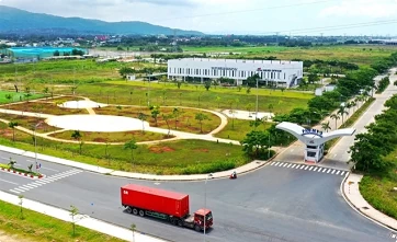 Foreign investment in real estate surges in January - August Foreign investment in real estate surges in January - August