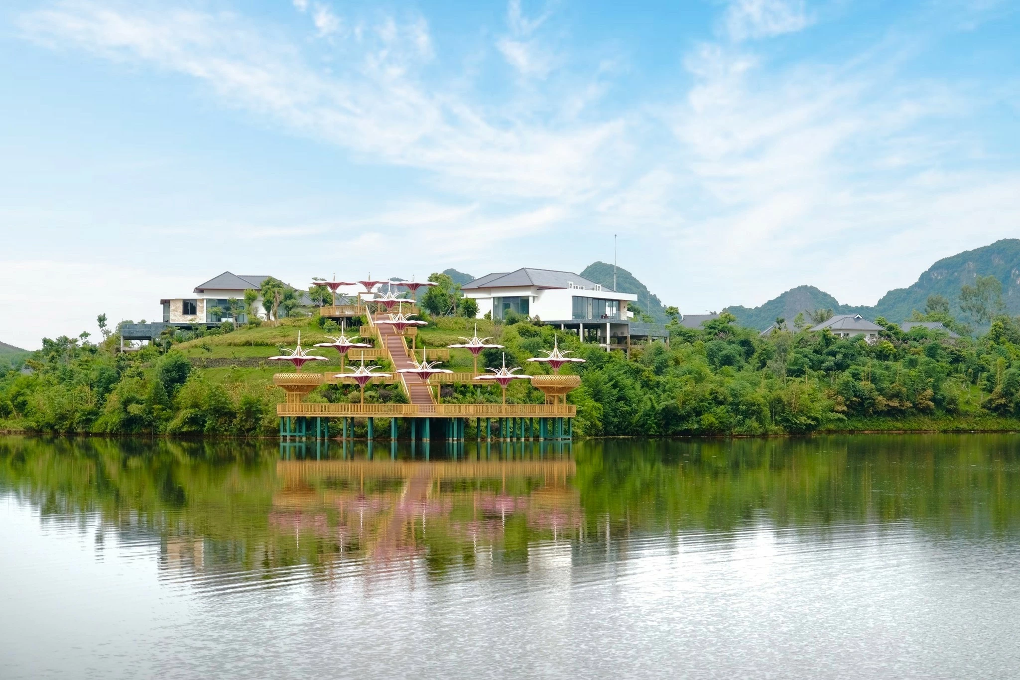 Cố đô Lam Kinh và tính sử thi hùng tráng Lam Kinh ancient capital and epic majesticity