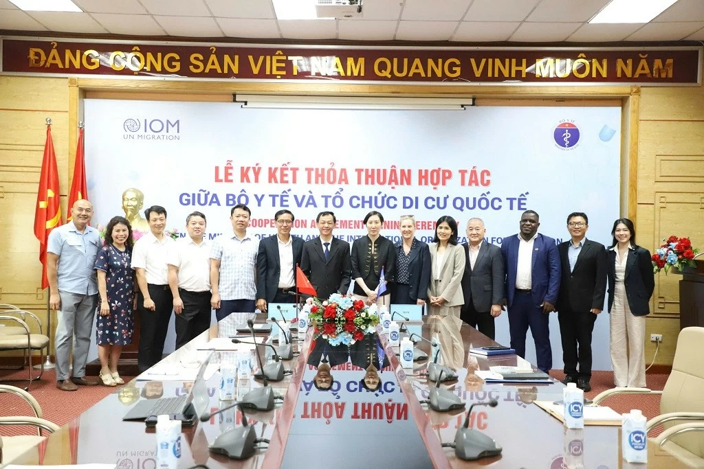 Các đại biểu chụp hình lưu niệm tại sự kiện. (Nguồn: IOM) Các đại biểu chụp hình lưu niệm tại sự kiện. (Nguồn: IOM)