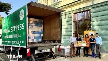 Vietnamese community joins hands for Czech Republic’s flood relief efforts Vietnamese community joins hands for Czech Republic’s flood relief efforts