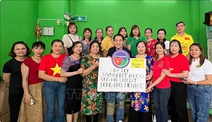 Vietnamese communities in Hong Kong, Macau extend support to flood-affected regions at home Vietnamese communities in Hong Kong, Macau extend support to flood-affected regions at home