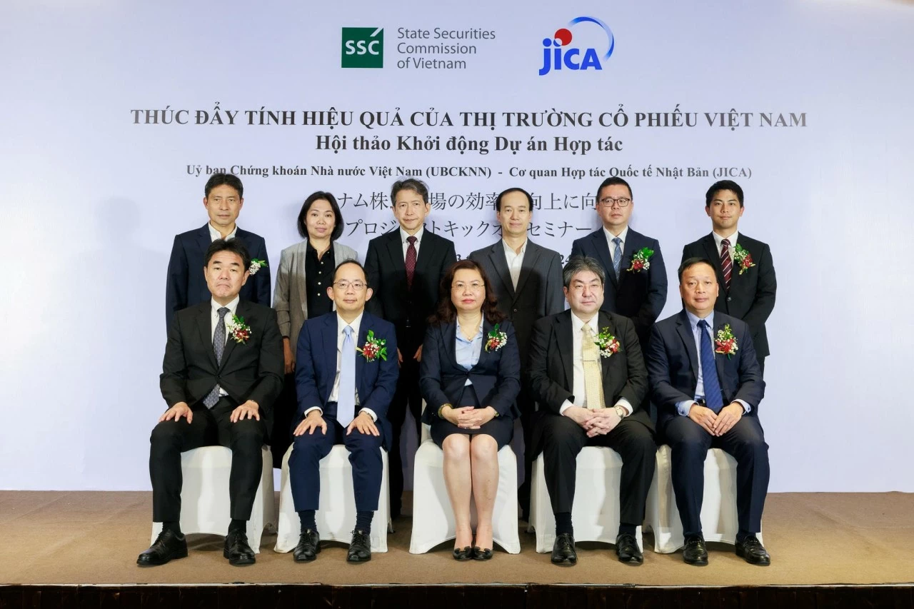 Delegates of the launching seminar of the Japan International Cooperation Agency (JICA)’s Technical Cooperation Project for “Capacity Building on Promoting Efficiency of Vietnamese Equity Market” on September 23, 2024 in Hanoi. (Photo: JICA) Delegates of the launching seminar of the Japan International Cooperation Agency (JICA)’s Technical Cooperation Project for “Capacity Building on Promoting Efficiency of Vietnamese Equity Market” on September 23, 2024 in Hanoi. (Photo: JICA)