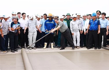 Prime Minister requests launch of emulation drive to complete Long Thanh airport project Prime Minister requests launch of emulation drive to complete Long Thanh airport project