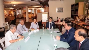 Party official meets with Communist Party USA in New York Party official meets with Communist Party USA in New York