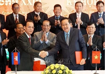 Vietnam, Cambodia continue close coordination in search for martyrs’ remains Vietnam, Cambodia continue close coordination in search for martyrs’ remains