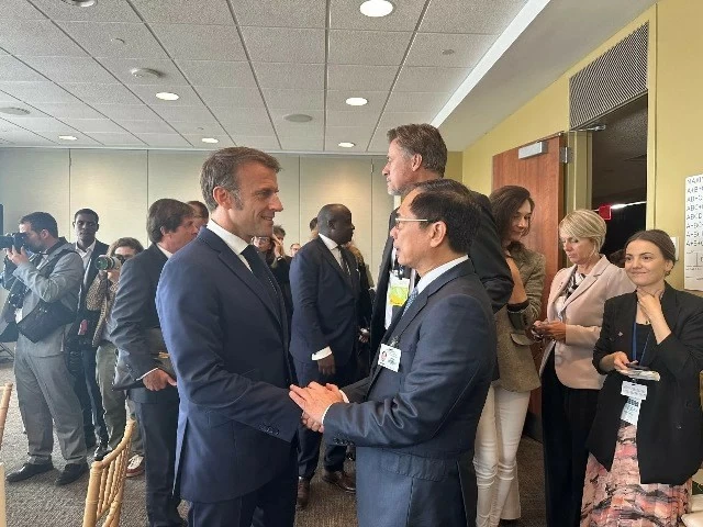 Deputy PM Bui Thanh Son joins leaders’ meeting on Paris Pact for People and the Planet Deputy PM Bui Thanh Son joins leaders’ meeting on Paris Pact for People and the Planet