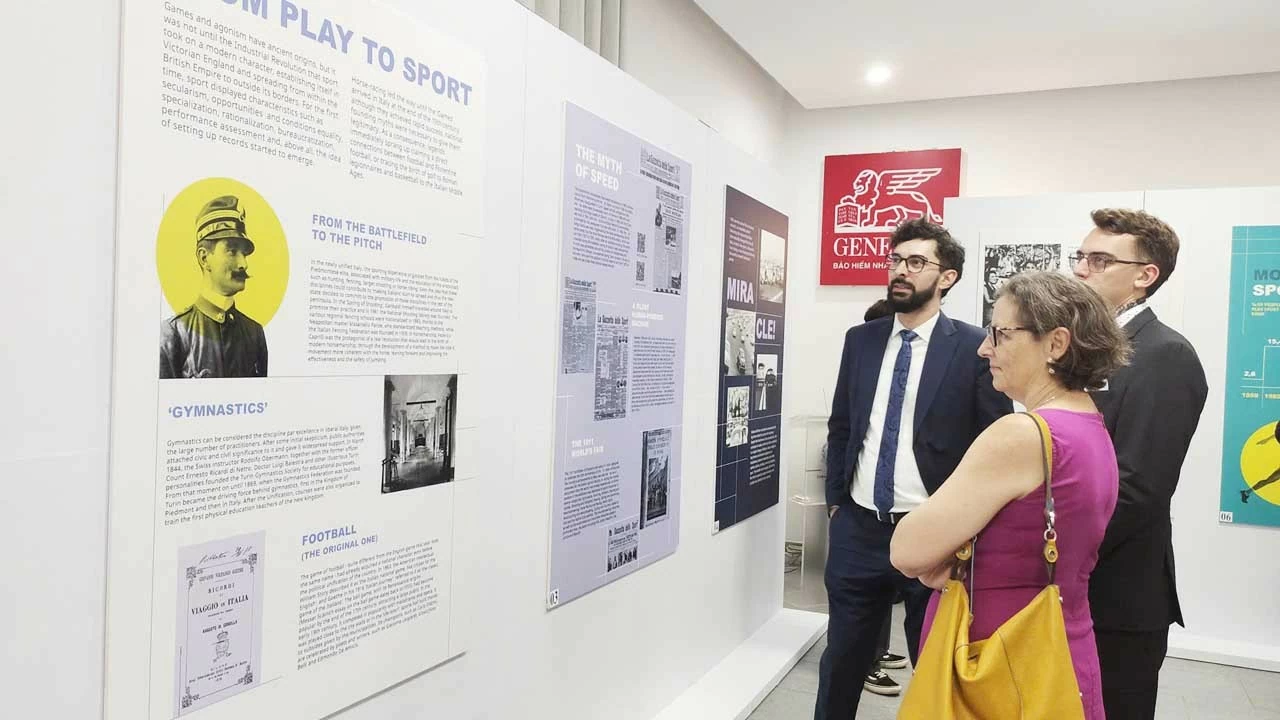 Exhibition 'Over the Limits. Italian Sport. Portrait of a Changing Country' in Hanoi Exhibition 'Over the Limits. Italian Sport. Portrait of a Changing Country' in Hanoi