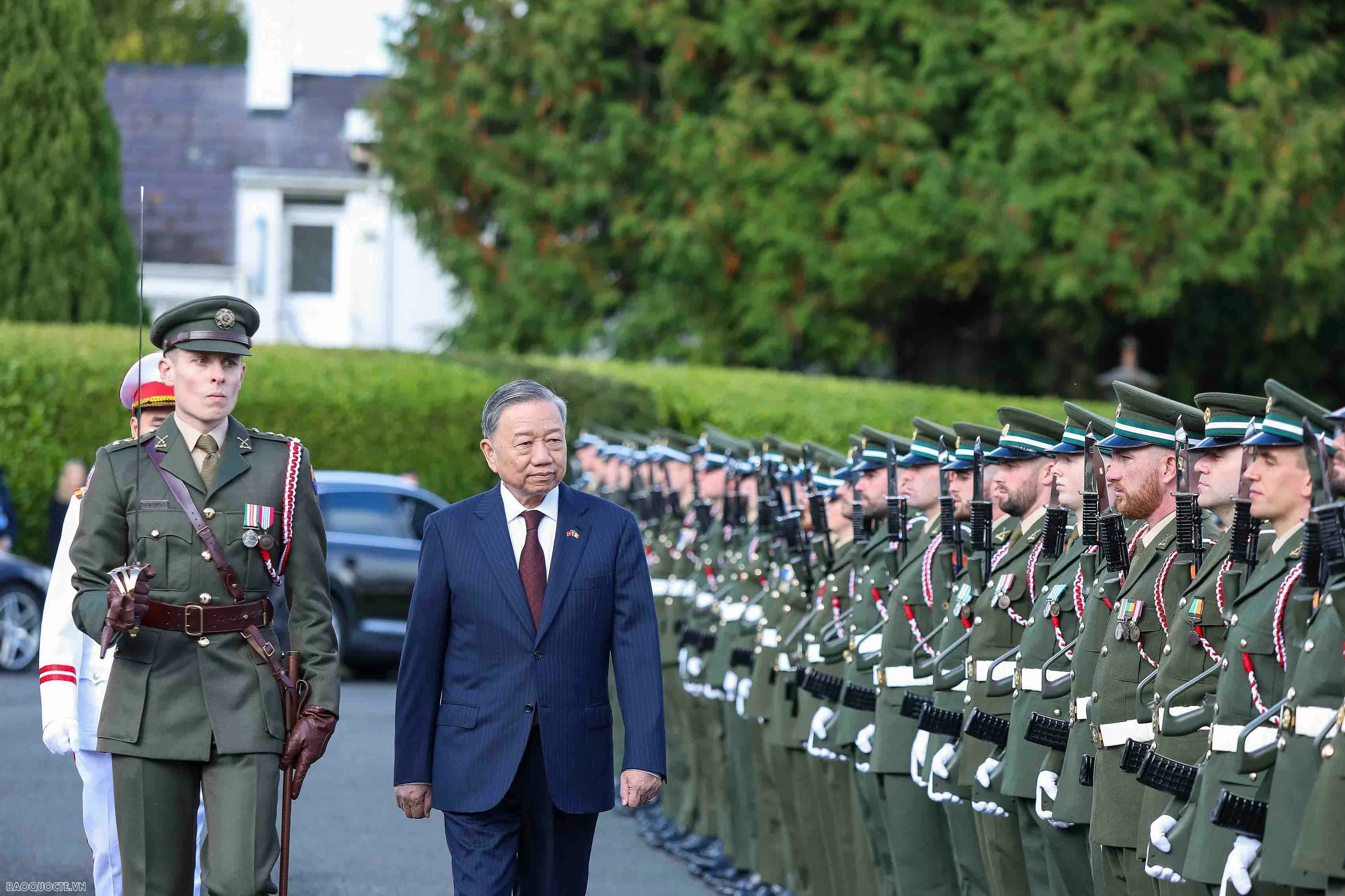 Vietnam, Ireland adopted Joint Statement on strengthening bilateral partnership Vietnam, Ireland adopted Joint Statement on strengthening bilateral partnership
