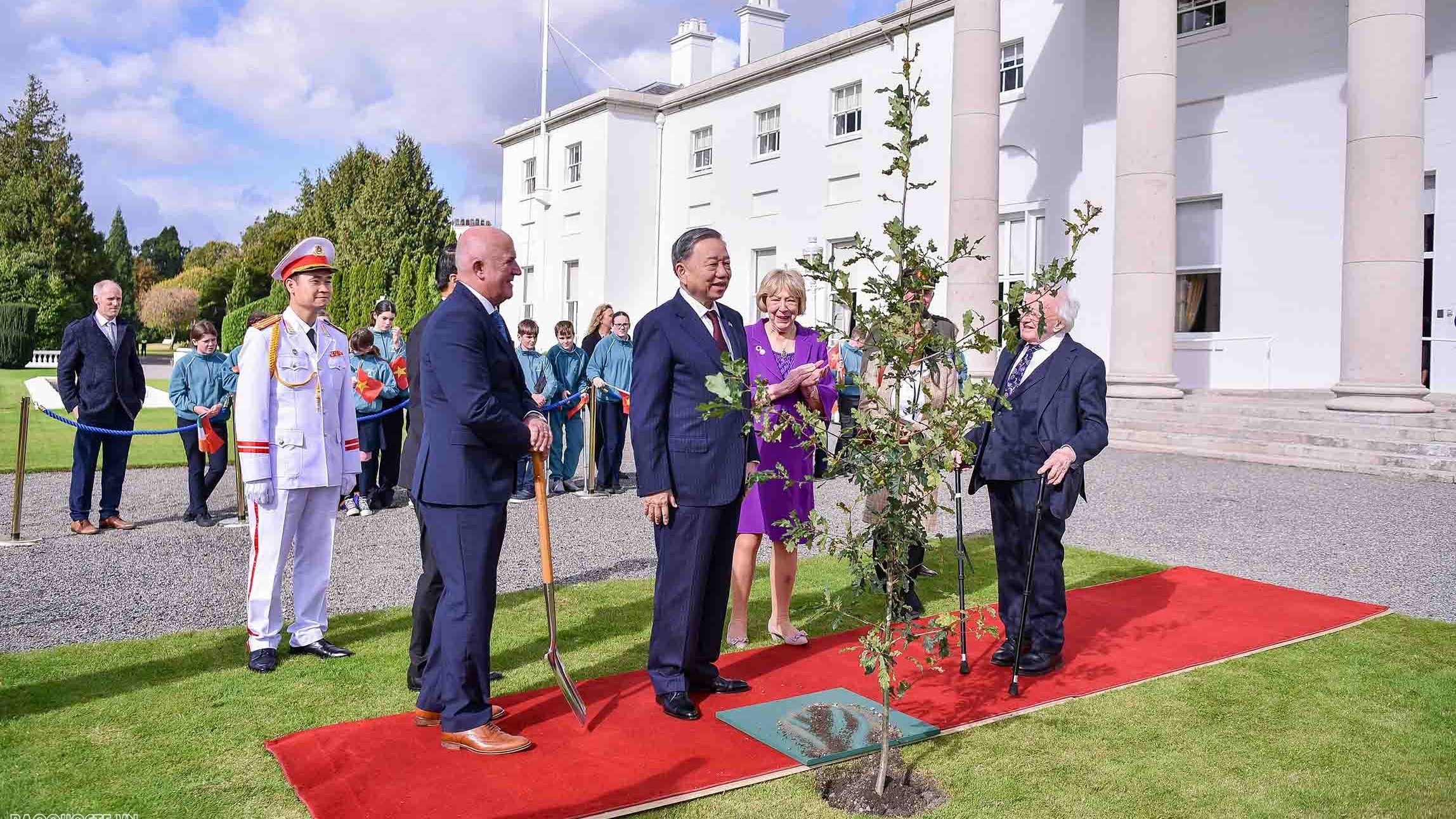 World &Vietnam Report's 35th anniversary: Edition from Embassy of Ireland