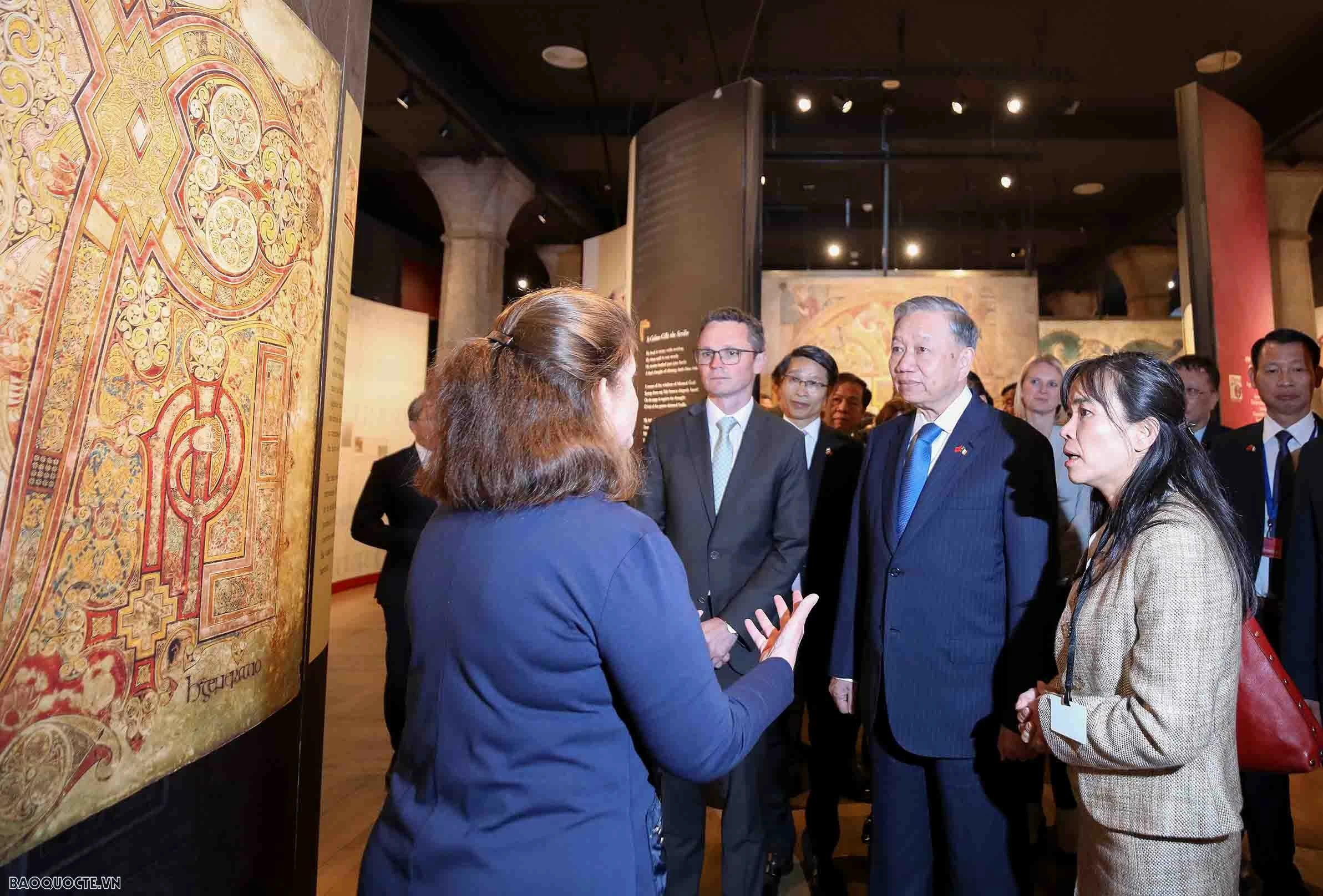 Vietnam - Ireland Friendship and Cooperation: A Vision for a New Era of Peace, Cooperation, and Development Vietnam - Ireland Friendship and Cooperation: A Vision for a New Era of Peace, Cooperation, and Development