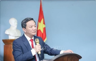 Bilingual language school helps enhance Vietnam - Laos connection Bilingual language school helps enhance Vietnam - Laos connection