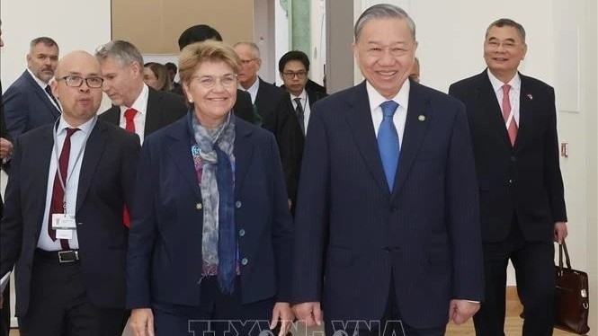 Party General Secretary and State President To Lam meets Swiss President, Armenian Prime Minister in Paris