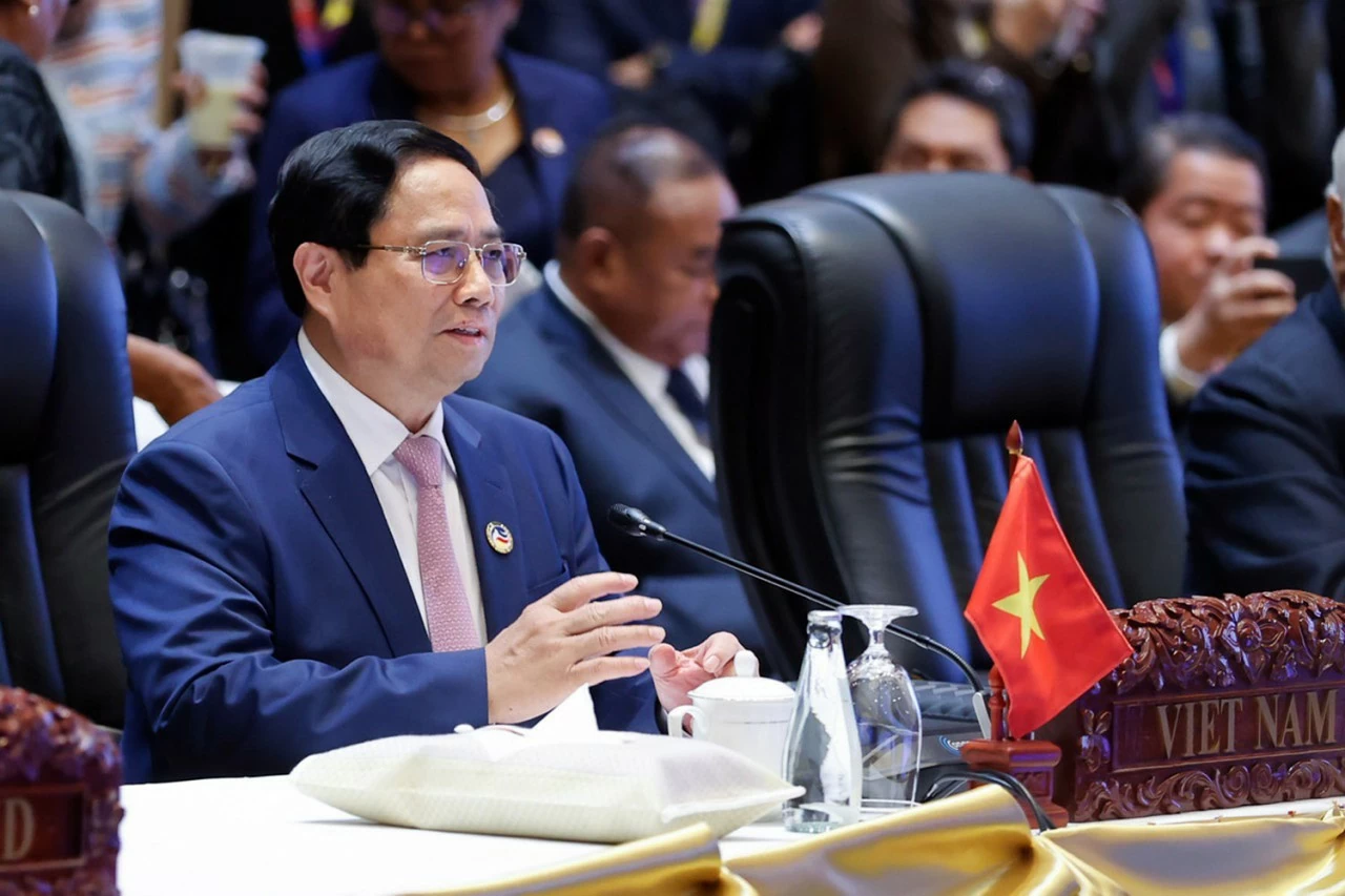 PM Pham Minh Chinh urges ASEAN to develop with new thinking, vision PM Pham Minh Chinh urges ASEAN to develop with new thinking, vision