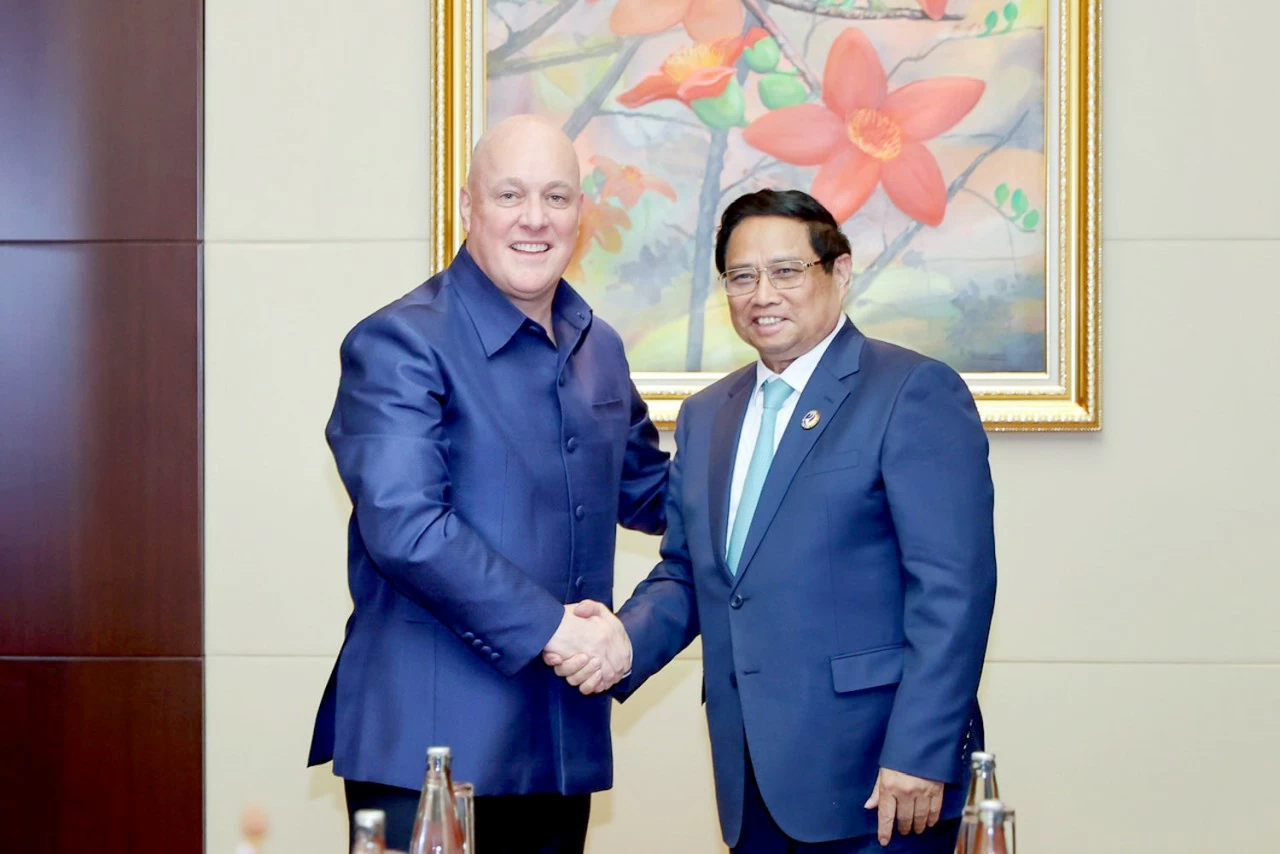 PM Pham Minh Chinh meets with New Zealand counterpart in Vientiane PM Pham Minh Chinh meets with New Zealand counterpart in Vientiane