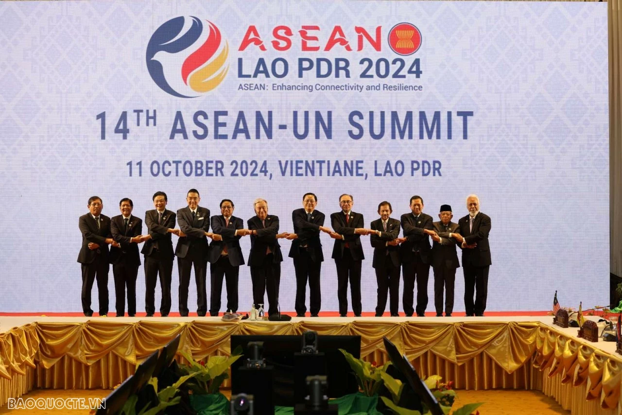 Three decades of Viet Nam in ASEAN: Voyage into the high seas