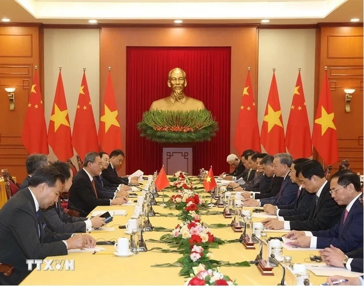 Tổng Bí thư, Chủ tịch nước Tô Lâm hội kiến Thủ tướng Quốc vụ viện Trung Quốc Lý Cường. (Nguồn: TTXVN)) Tổng Bí thư, Chủ tịch nước Tô Lâm hội kiến Thủ tướng Quốc vụ viện Trung Quốc Lý Cường. (Nguồn: TTXVN))