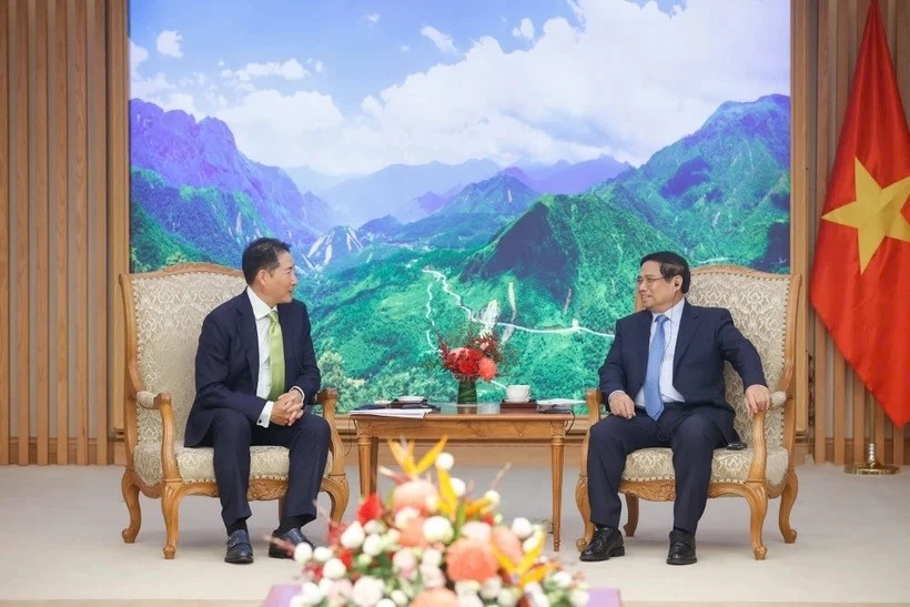 PM Pham Minh Chinh receives Chairman of Hyosung Group Cho Hyun Joon PM Pham Minh Chinh receives Chairman of Hyosung Group Cho Hyun Joon