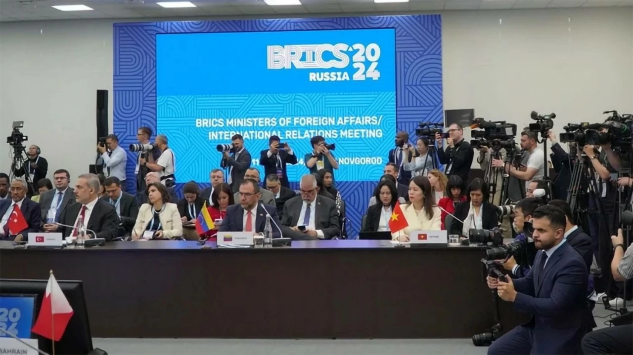 Vietnam to play active role at expanded BRICS Summit: Deputy FM Vietnam to play active role at expanded BRICS Summit: Deputy FM