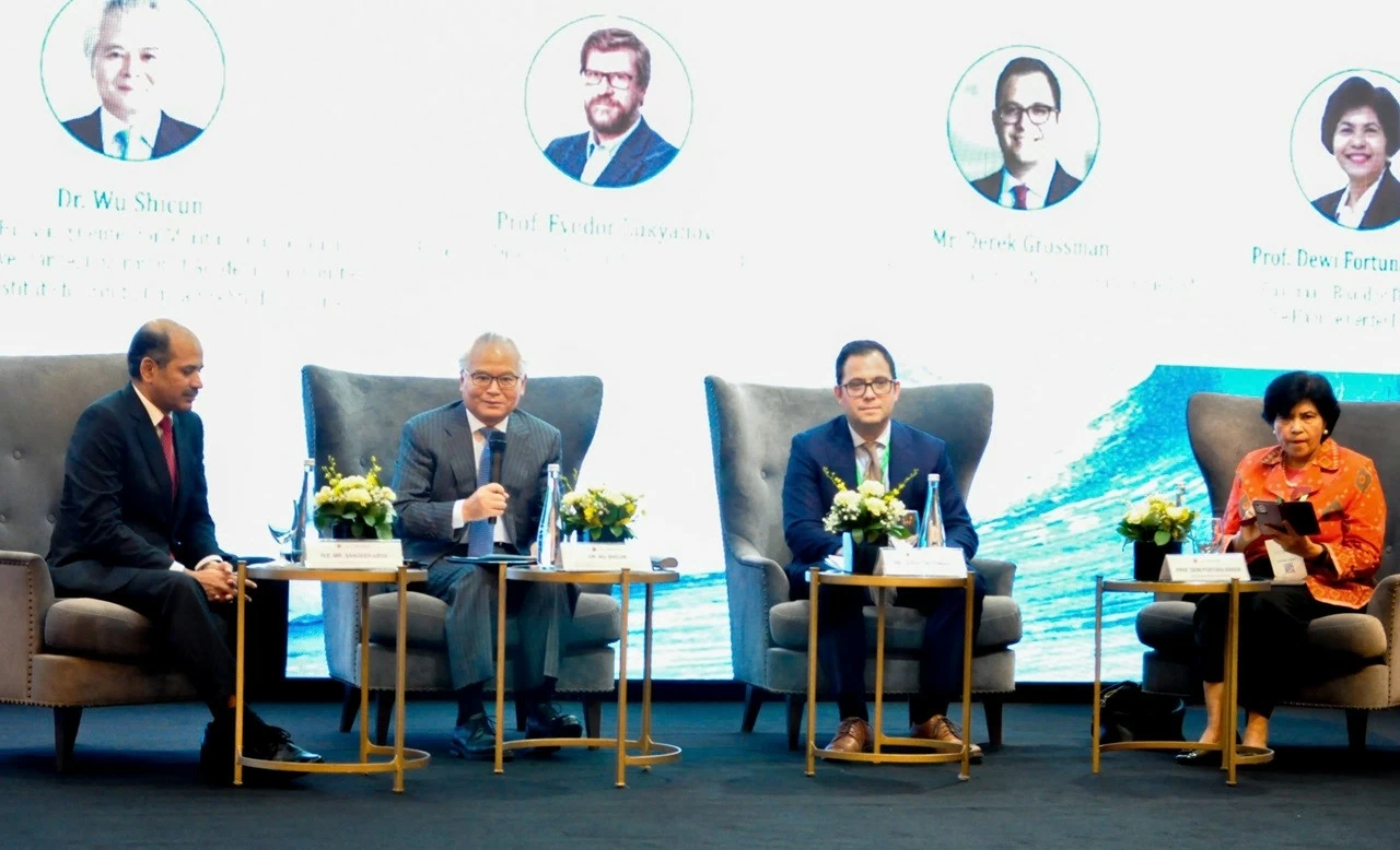 International Conference on East Sea “Navigating Narratives, Nurturing Norms” held in Quang Ninh International Conference on East Sea “Navigating Narratives, Nurturing Norms” held in Quang Ninh