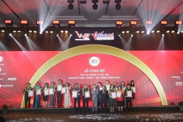 Herbalife Vietnam wins the prestigious Top 10 most Reputable Food Companies Award for the fourth consecutive time Herbalife Vietnam wins the prestigious Top 10 most Reputable Food Companies Award for the fourth consecutive time