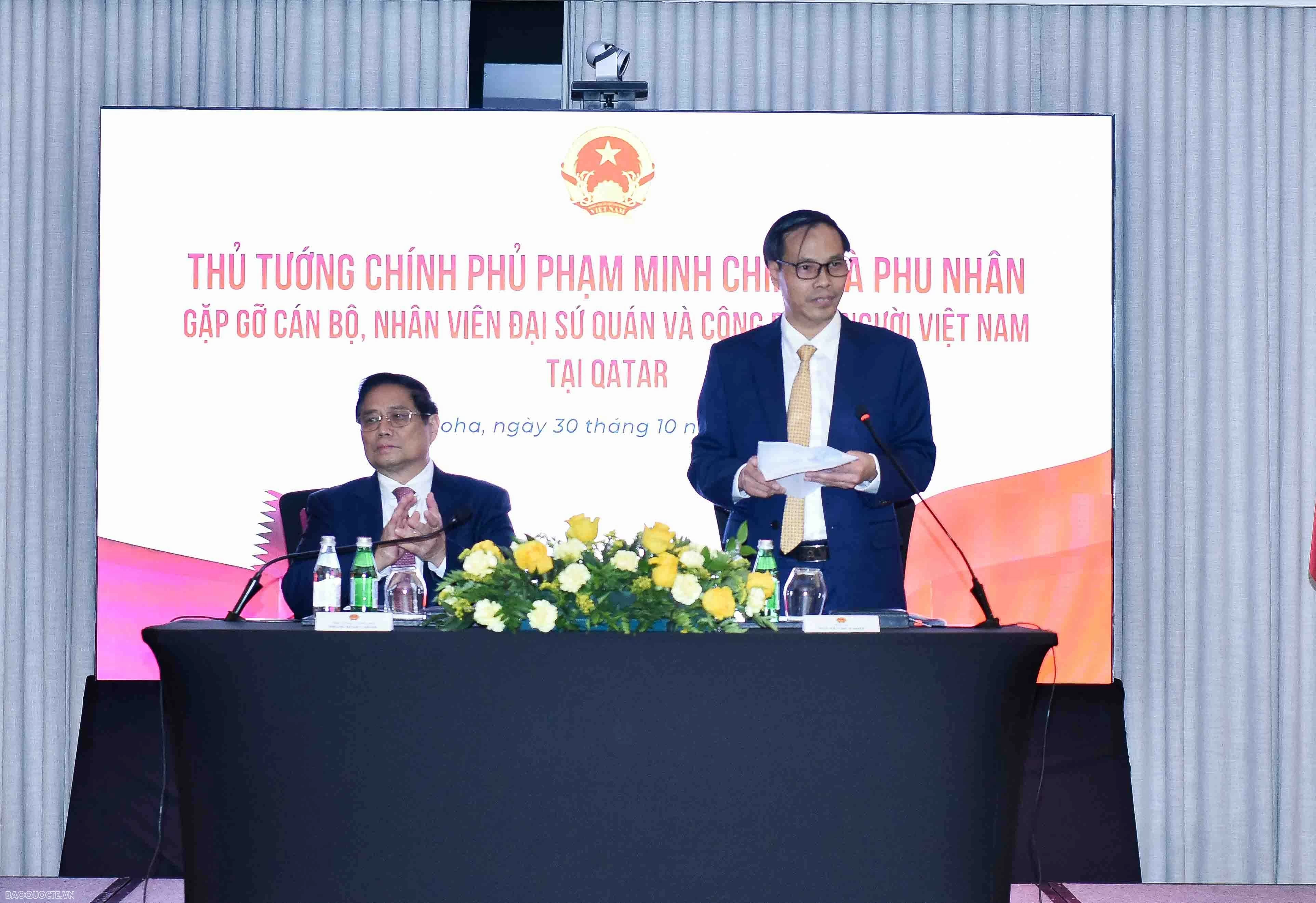 PM Pham Minh Chinh meets with representatives of Vietnamese community in Qatar PM Pham Minh Chinh meets with representatives of Vietnamese community in Qatar