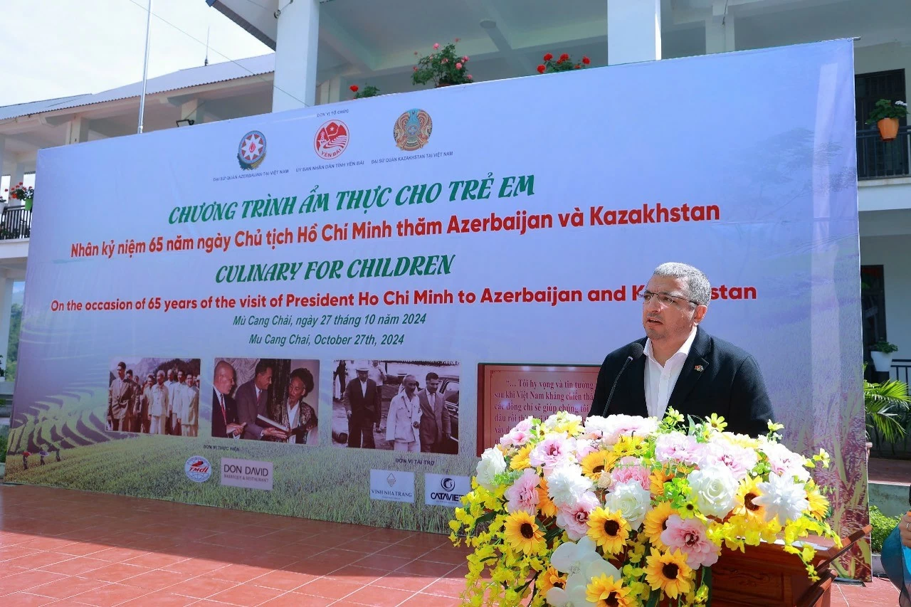 Đại sứ Azerbaijan tại Việt Nam Shovgi Mehdizade phát biểu tại sự kiện. (Nguồn: ĐSQ Azerbaijan tại Việt Nam) Đại sứ Azerbaijan tại Việt Nam Shovgi Mehdizade phát biểu tại sự kiện. (Nguồn: ĐSQ Azerbaijan tại Việt Nam)